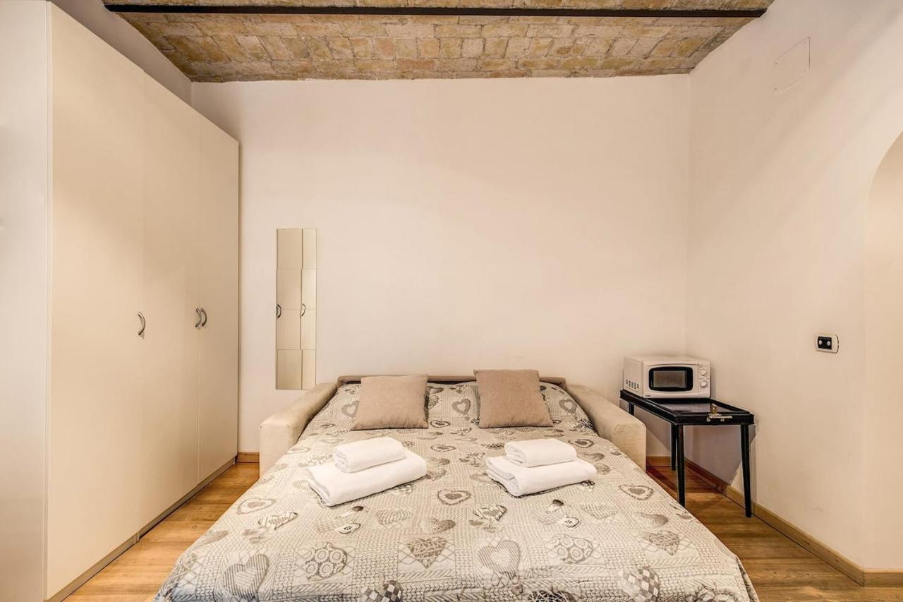 Navona Flat Apartment โรม ภายนอก รูปภาพ